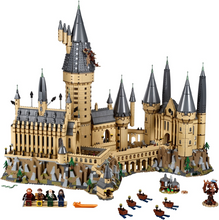 Load image into Gallery viewer, 71043 Hogwarts™ Castle